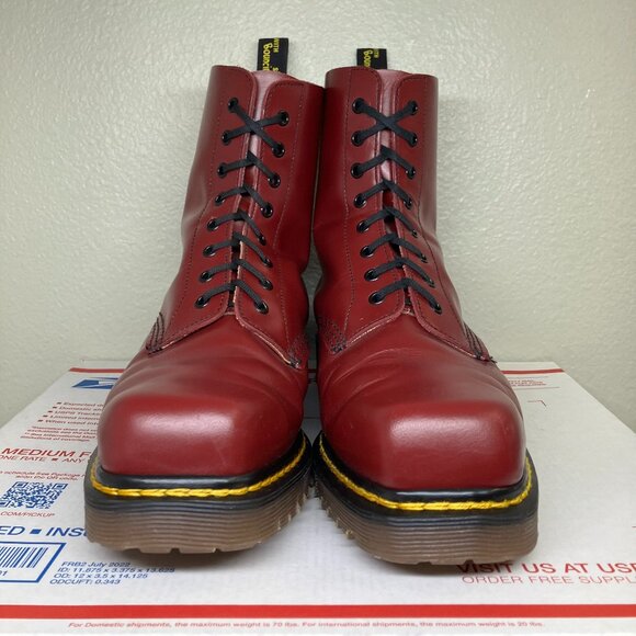 90's Vintage Square Toe Dr. Martens US 9 boots England 1460 cherry red oxblood - Picture 12 of 15